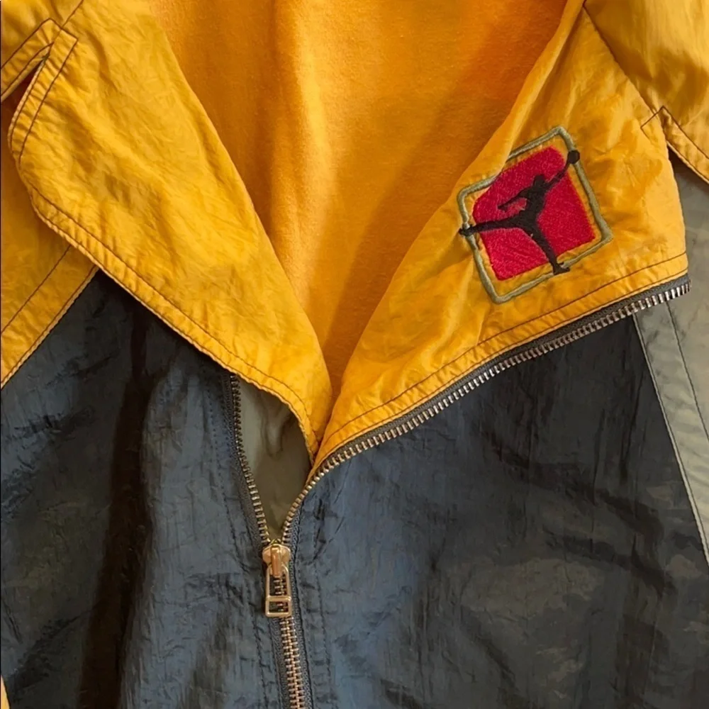 𝅺men’s Vintage Jordan Air Jordan 7 Jacket